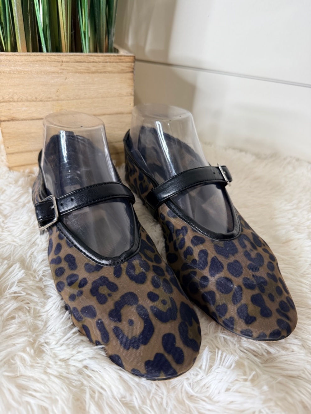 Steve Madden Dreaming Mesh Mary Jane Ballet Flats Leopard Print Size 8M - Picture 4 of 8